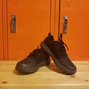 Boys size 13k Under Armour shoes Black/Charcoal